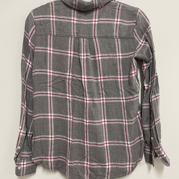 Banana Republic XS women’s shirt - Picture 3 of 3